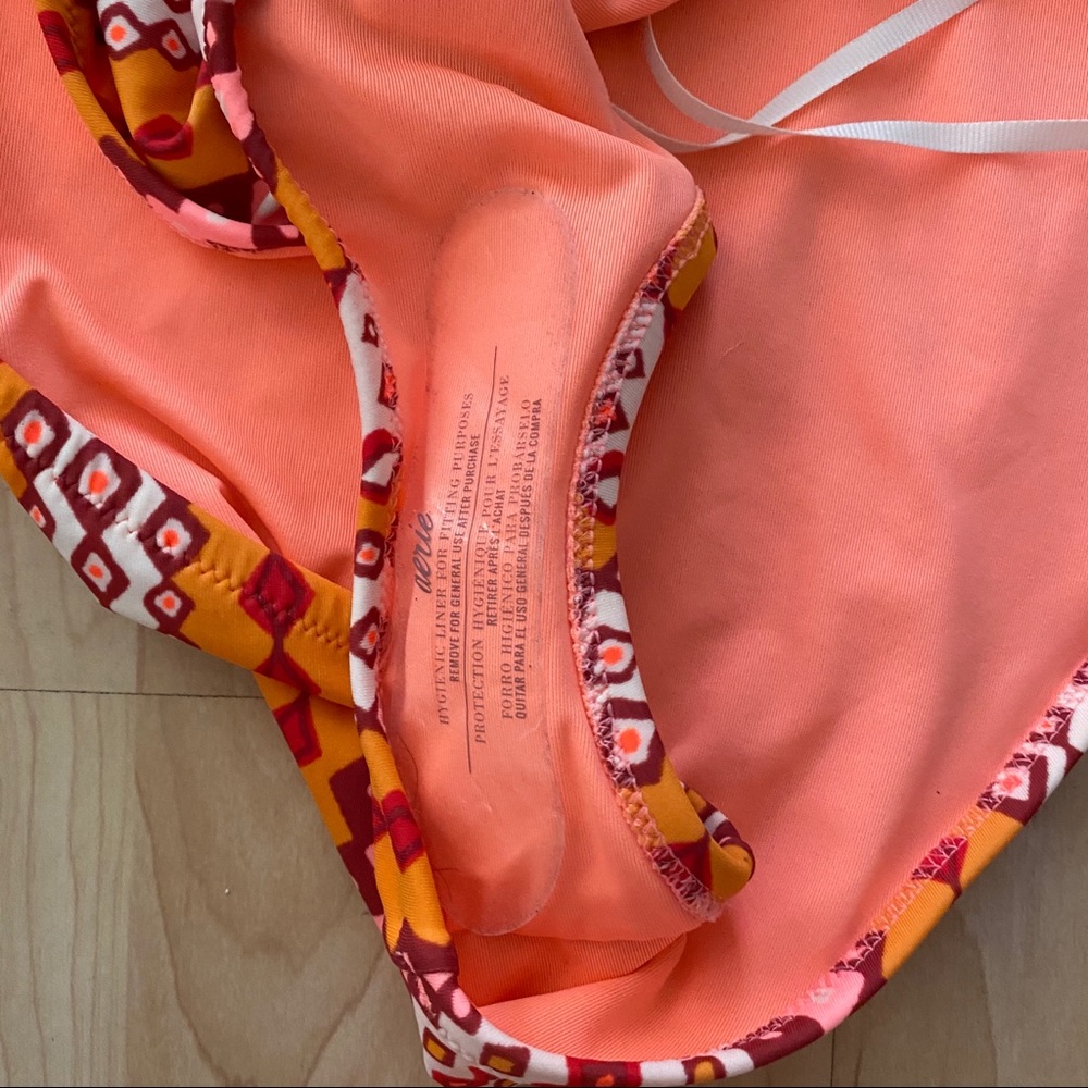 Aerie NWOT Side Cut Out Monokini - Picture 5 of 10